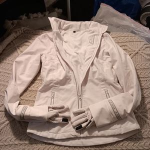 FNDN Heated Women's LED Athletic Jacket with Built-In Heated Gloves